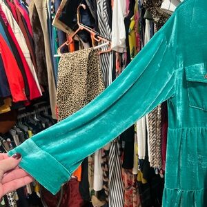 Elegant Green Velvet Mini dress